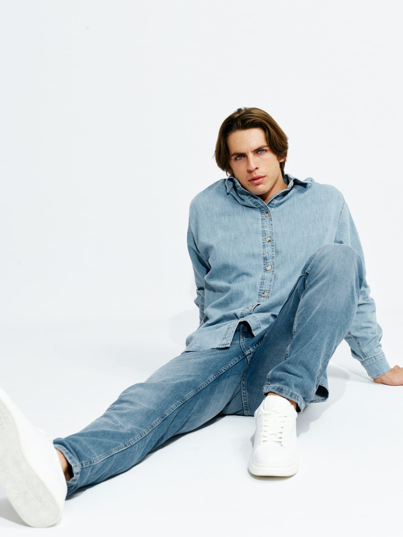 Devon Hale example: full-length portrait